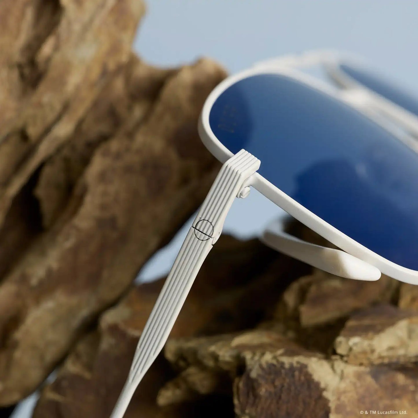 BLUE SQUADRON - REBEL PILOT + WHITE + BLUE MIRROR SUNGLASSES