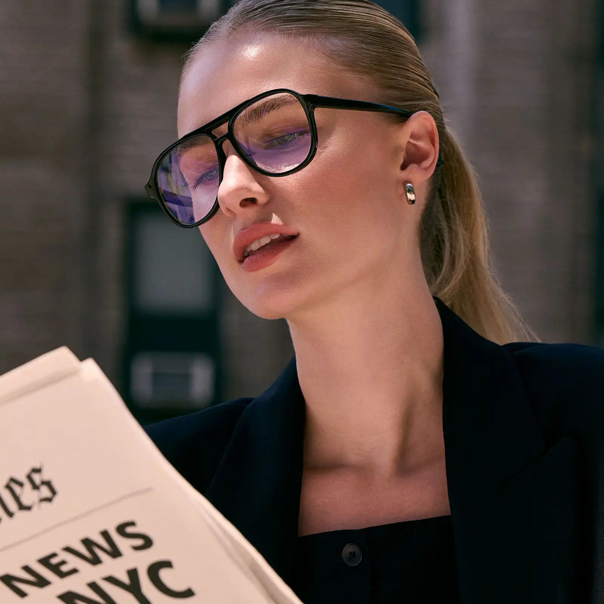 TATUM - BLACK + BLUE LIGHT READERS