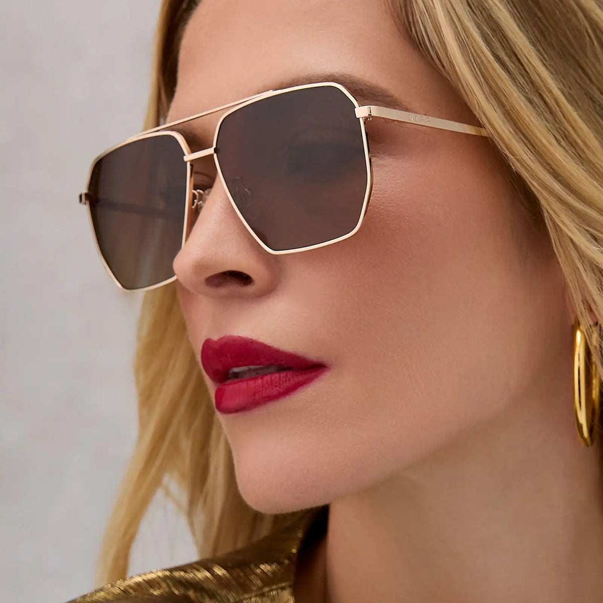 BERKELY - GOLD + BROWN GRADIENT + POLARIZED SUNGLASSES