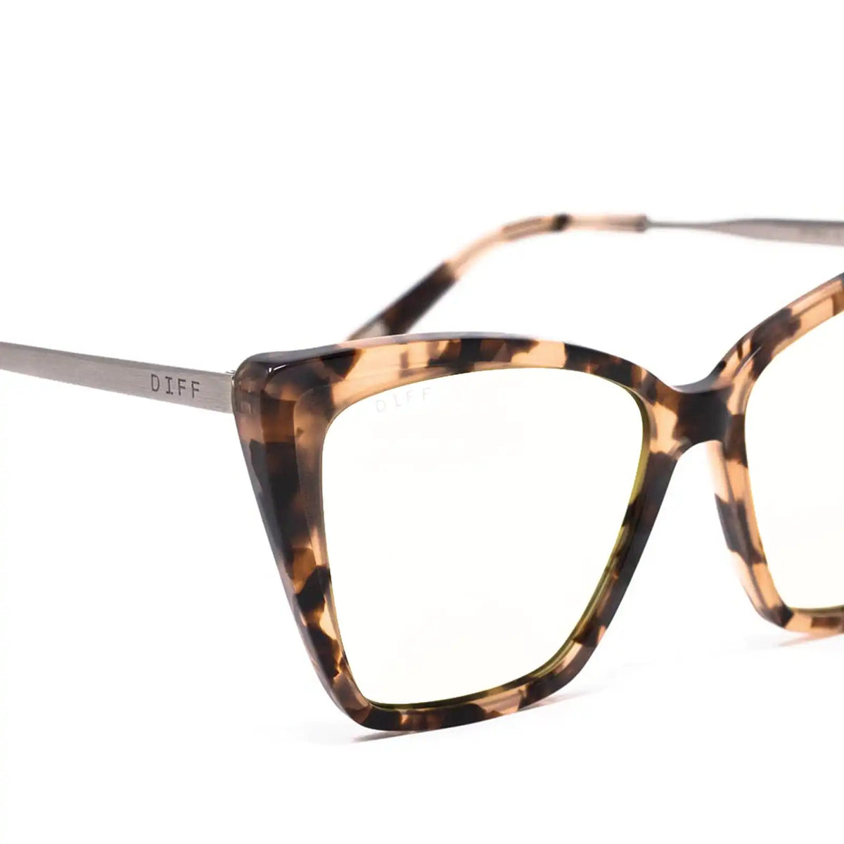 BECKY II - HIMALAYAN TORTOISE + GLASSES